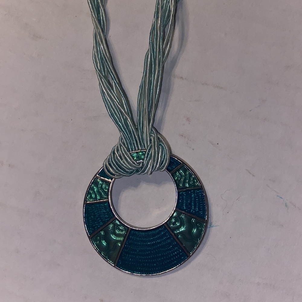 Lia Sophia necklace